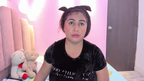 A n d r  e a S w e e t  online show from 11/22/25, 07:46