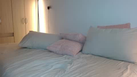 Andrea  see you soon  20 january  300  pm  GMT 5 online show from 11/21/25, 10:41