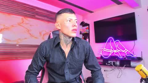 andrees_s online show from 11/12/25, 02:12