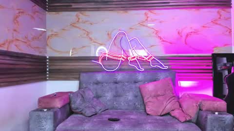 andrees_s online show from 08/04/26, 02:26
