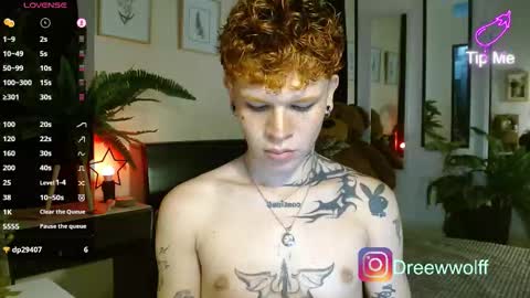 Snapshot of andreewwolffman chatting on 03/20/26, 03:17 Andrew online show from 03/20/26, 03:17