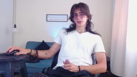 Snapshot of andreey50 chatting on 02/01/25, 08:16 Andrey online show from 02/01/25, 08:16