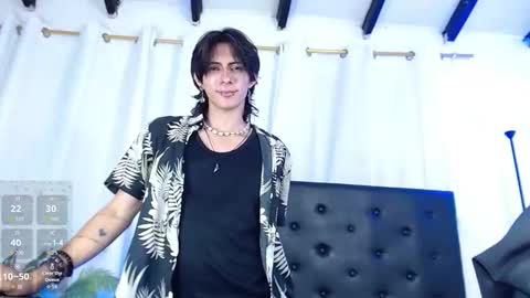 Snapshot of andreey50 chatting on 11/28/25, 03:04 Andrey online show from 11/28/25, 03:04