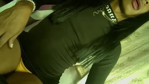 Snapshot of andreidis_hot chatting on 07/28/26, 02:51 Shanty online show from 07/28/26, 02:51