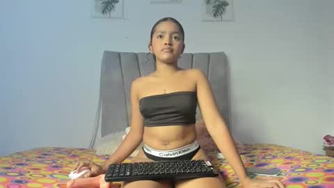 Snapshot of andreina_evans chatting on 03/24/26, 02:27 andreina_evans online show from 03/24/26, 02:27