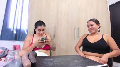 Snapshot of andreitatruji chatting on 09/15/25, 07:47 yudith online show from 09/15/25, 07:47