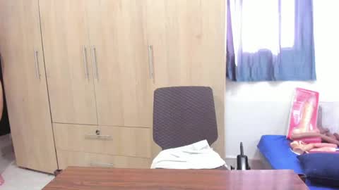 Snapshot of andreitatruji chatting on 05/15/26, 07:43 yudith online show from 05/15/26, 07:43