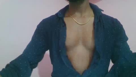 Snapshot of andres01_ chatting on 04/01/26, 03:31 andres01_ online show from 04/01/26, 03:31