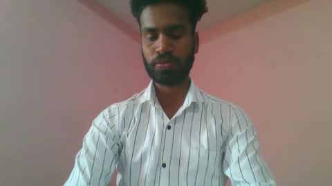 Snapshot of andres01_ chatting on 04/13/26, 11:48 andres01_ online show from 04/13/26, 11:48