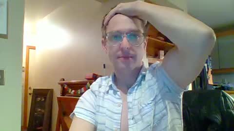 Snapshot of andres11111111111 chatting on 12/20/24, 01:47 andres11111111111 online show from 12/20/24, 01:47