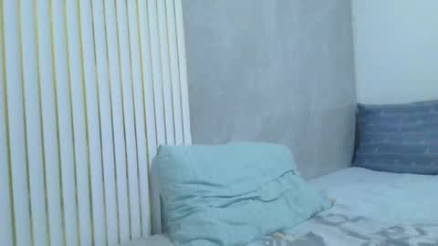 Snapshot of andres129494 chatting on 01/13/26, 12:49 andres129494 online show from 01/13/26, 12:49