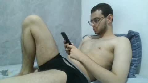 andres129494 online show from 04/18/26, 02:15