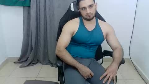andres180950734 online show from 05/30/26, 12:30