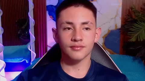 andres_tay online show from 04/19/26, 02:44