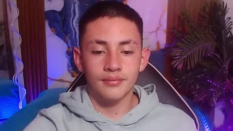 andres_tay online show from 04/22/26, 02:25