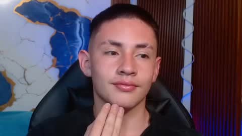 andres_tay online show from 05/08/26, 02:39