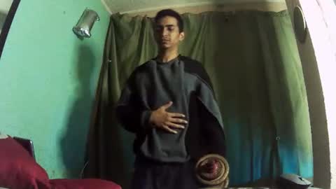 Snapshot of andrescaraballo18 chatting on 11/10/25, 03:16 andrescaraballo18 online show from 11/10/25, 03:16