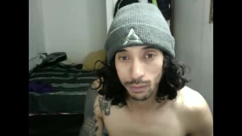 Snapshot of andresdelews chatting on 10/23/25, 04:01 Delews online show from 10/23/25, 04:01