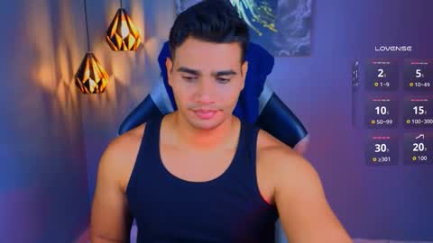 Snapshot of andresfiit chatting on 03/29/26, 12:27 Andres online show from 03/29/26, 12:27