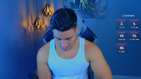 Snapshot of andresfiit chatting on 04/10/26, 11:26 Andres online show from 04/10/26, 11:26