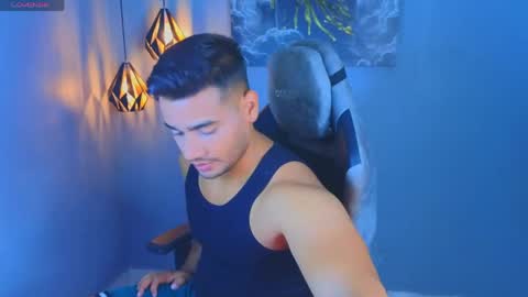Snapshot of andresfiit chatting on 04/11/26, 11:03 Andres online show from 04/11/26, 11:03