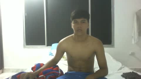 Snapshot of andresgr2t chatting on 08/05/26, 06:38 andresexxx online show from 08/05/26, 06:38