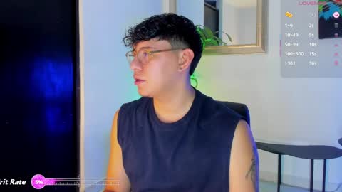 Snapshot of andresmer_ chatting on 06/08/26, 12:58 Andres online show from 06/08/26, 12:58