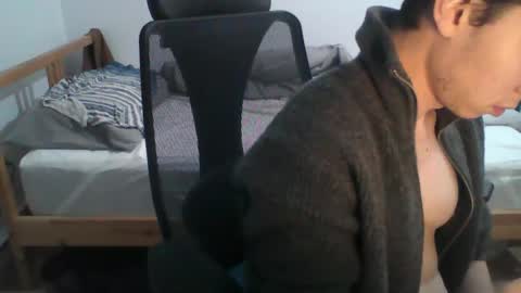 Snapshot of andresse_lat chatting on 03/07/26, 09:23 andresse_lat online show from 03/07/26, 09:23