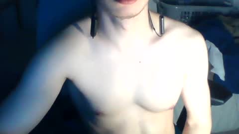 Snapshot of andresse_lat chatting on 07/27/26, 01:12 andresse_lat online show from 07/27/26, 01:12