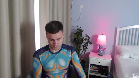 Snapshot of andrew2305 chatting on 10/12/25, 09:08 Justin Andrew online show from 10/12/25, 09:08