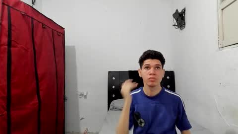 andrew_2811 online show from 02/10/26, 09:57