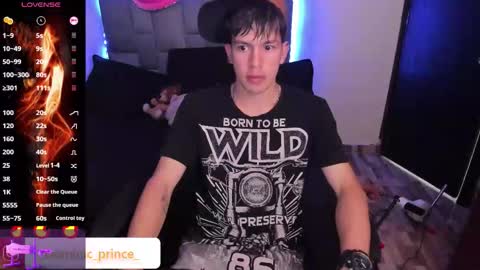 Snapshot of andrew_angels chatting on 12/21/25, 02:30 andrew_angels online show from 12/21/25, 02:30