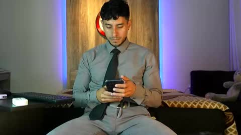 Andrew online show from 10/05/25, 06:34