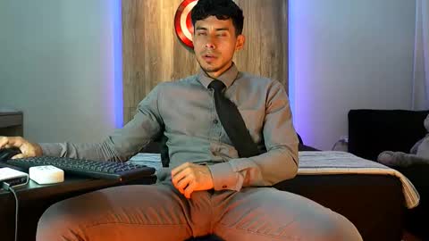 Andrew online show from 10/11/25, 02:44