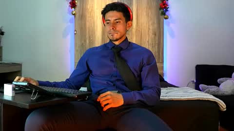 Andrew online show from 12/18/25, 05:46