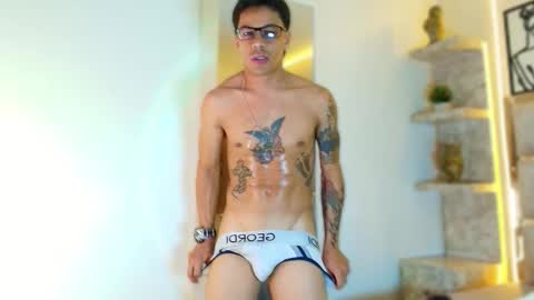 andrew_haalls online show from 12/20/25, 12:18