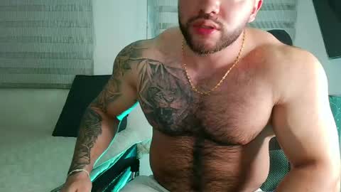 Snapshot of andrew_holden__ chatting on 04/25/26, 11:24 andrew_holden__ online show from 04/25/26, 11:24