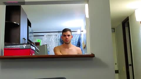 Snapshot of andrew_hot_999 chatting on 11/05/25, 03:39 Andrew online show from 11/05/25, 03:39