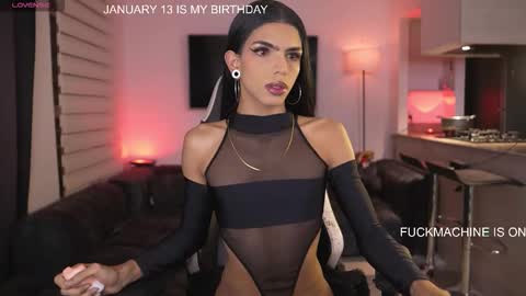 ---     online show from 12/22/25, 09:28