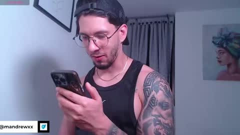 Snapshot of andrew_mathe chatting on 12/02/25, 11:23 Andrew Mathwes online show from 12/02/25, 11:23