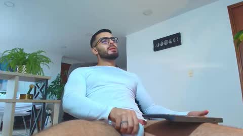 ANDREW WEST online show from 11/27/25, 11:45