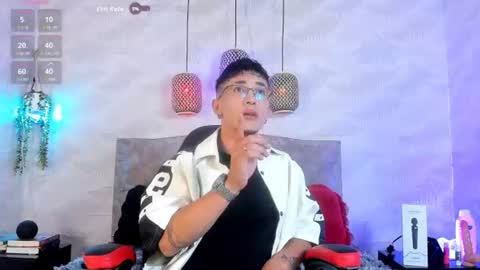 Snapshot of andrewayne_ chatting on 06/30/26, 05:19 andrewayne_ online show from 06/30/26, 05:19
