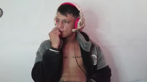 Snapshot of andrewcooper1 chatting on 03/10/26, 02:22 andrew online show from 03/10/26, 02:22