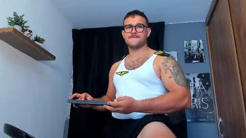 Snapshot of andrewdiaz_ chatting on 06/29/26, 06:52 Andrew Diaz online show from 06/29/26, 06:52