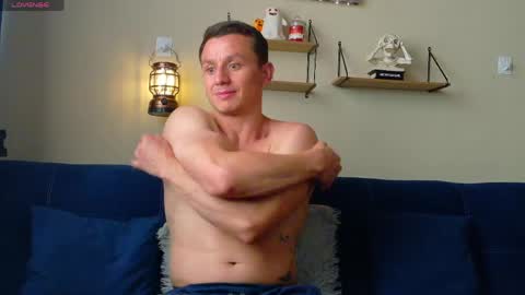 Snapshot of andrewfalcon_ chatting on 05/26/26, 08:05 andrewfalcon_ online show from 05/26/26, 08:05