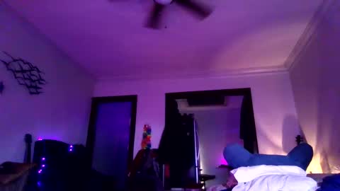 Snapshot of andrewgennie chatting on 03/21/26, 07:02 andrewgennie online show from 03/21/26, 07:02