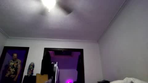 Snapshot of andrewgennie chatting on 06/14/26, 06:37 andrewgennie online show from 06/14/26, 06:37