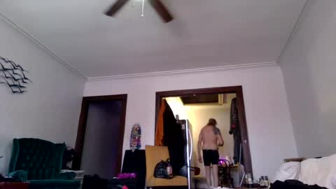 Snapshot of andrewgennie chatting on 07/01/26, 05:23 andrewgennie online show from 07/01/26, 05:23