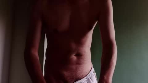 Snapshot of andrewmature chatting on 09/10/25, 12:38 andrewmature online show from 09/10/25, 12:38