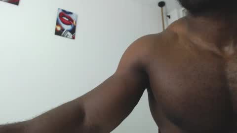 Snapshot of andrewoconnor__ chatting on 01/12/25, 10:22 Andrew Oconnor online show from 01/12/25, 10:22